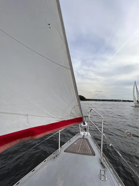 A sailboat on the lake